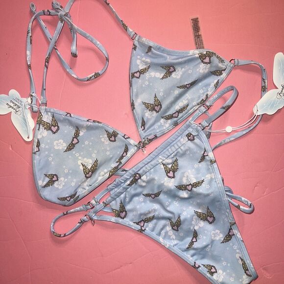 FRANKIES BIKINIS VICTORIA'S SECRET M BLUE Heaven On Earth Blue Pink Heart Wings